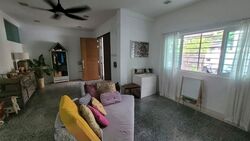 Upper Serangoon Road (D19), Terrace #587265521